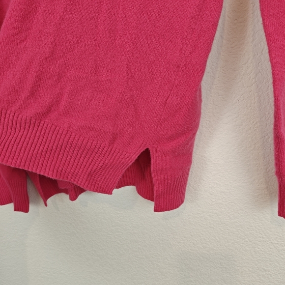 J. Mclaughlin Long Sleeve V-neck 100% Cashmere Button Up Cartigan Size Medium - Picture 9 of 13